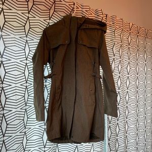 Athleta rain jacket size medium